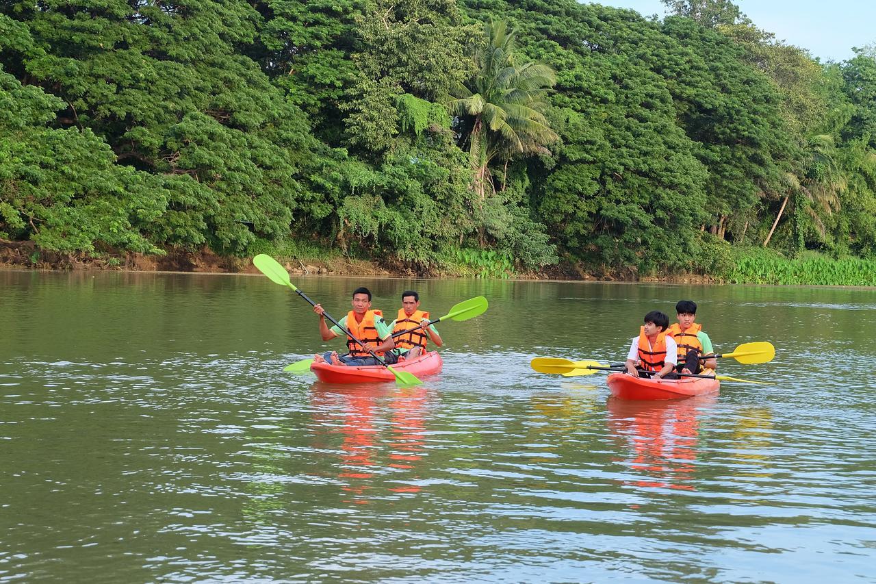 Princess River Kwai Hotel Kanchanaburi Exterior foto