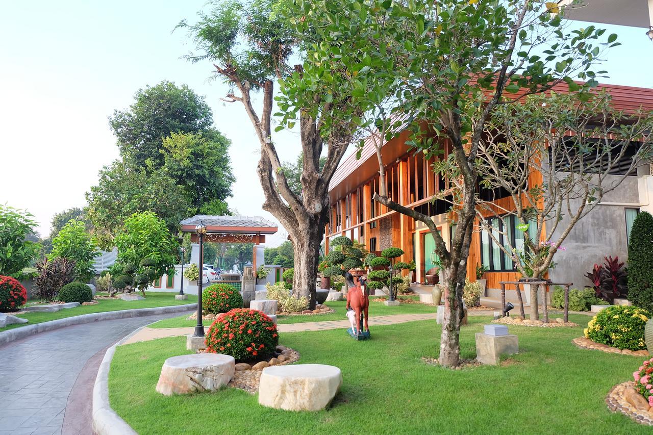 Princess River Kwai Hotel Kanchanaburi Exterior foto